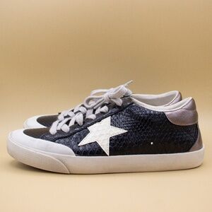 Mi.iM Sadie Black Croc Star Sneakers Women's Size 7